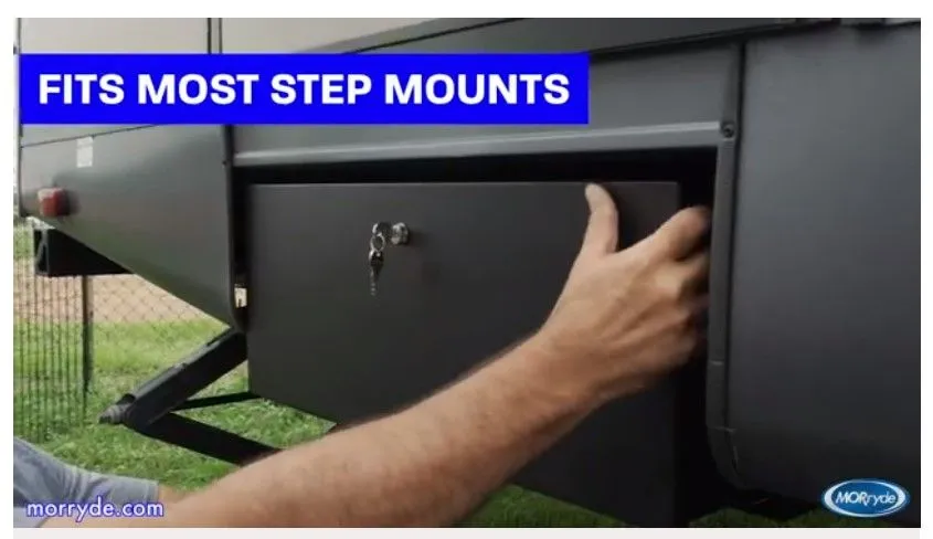 UNDER STEP STORAGE BOX